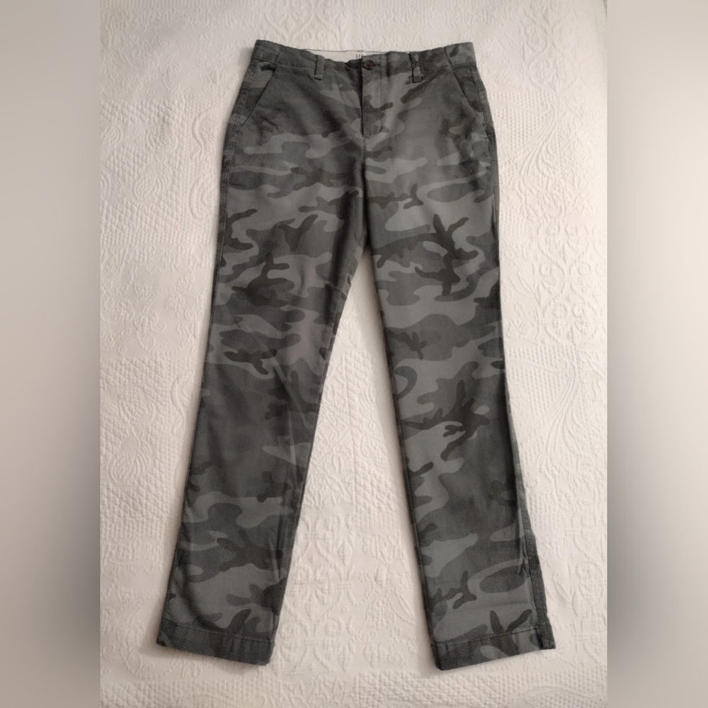 GAP Girlfriend Chinos Olive Green Camo Pants - Size 4